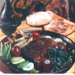  кокмач (жареное мясо с гарниром)